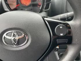Toyota Aygo 1.0 VVT-i x-fun 5 Deurs | lage kmstand | Bluetooth thumbnail 14