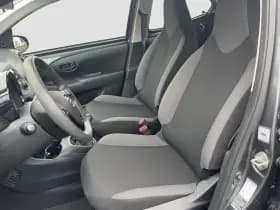 Toyota Aygo 1.0 VVT-i x-fun 5 Deurs | lage kmstand | Bluetooth thumbnail 10