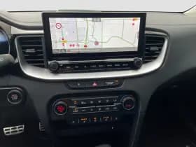 Kia Ceed Sportswagon 1.6 GDI PHEV ExecutiveLine | Virtual | Leder | Stoelverk | Camera thumbnail 16