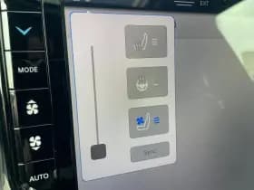 Dodge Ram 1500 5.7 V8 4x4 Crew Cab Limited | Pano | H&K | HUD | Stoelvent thumbnail 18