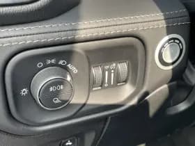 Dodge Ram 1500 5.7 V8 4x4 Crew Cab Limited | Pano | H&K | HUD | Stoelvent thumbnail 22