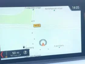 BMW X1 sDrive18i Executive | camera | climate | e. achterklep! thumbnail 16