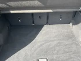 BMW X1 sDrive18i Executive | camera | climate | e. achterklep! thumbnail 22