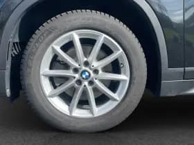 BMW X1 sDrive18i Executive | camera | climate | e. achterklep! thumbnail 25