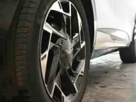 Kia Sportage 1.6 T-GDi Plug-in Hybrid AWD GT-PlusLine | Pano/schuifdak | leder | 360 camera! thumbnail 44