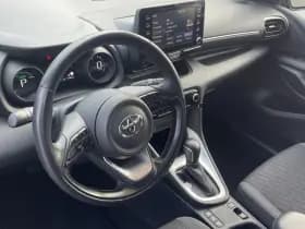 Toyota Yaris 1.5 Hybrid Dynamic | Stoelverw | Camera | Adaptive | Virtual | thumbnail 2