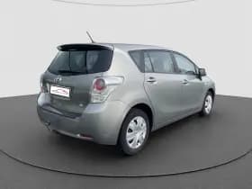 Toyota Verso thumbnail 5