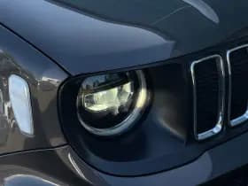 Jeep Renegade thumbnail 24