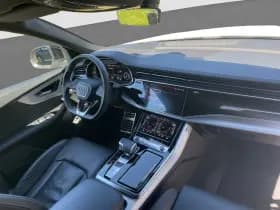 Audi Q8 thumbnail 2