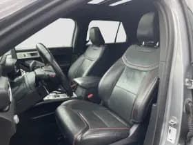 Ford Explorer thumbnail 11