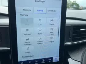 Ford Explorer thumbnail 18