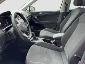 Volkswagen Tiguan 1.4 TSI PHEV Business+ | Panodak | navi | virtual | camera! thumbnail 12