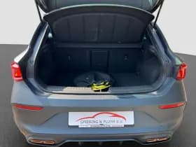 CUPRA Leon 1.4 VZ Performance | Matte | Pano | Navi | PDC thumbnail 22