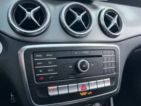 Mercedes-Benz CLA-Klasse Shooting Brake 180 AMG Night Pack | NL AUTO | Pano | Stoelverw. | Half Leder thumbnail 18