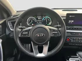 Kia Ceed Sportswagon 1.6 GDI PHEV ExecutiveLine | Panorama | Leder | Camera thumbnail 4