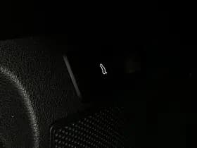 Škoda Karoq 1.5 TSI ACT Sportline Business | Pano | Adaptive | Trekhaak | Canton | Dodehoek det. | thumbnail 19