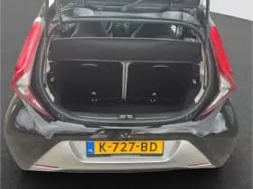 Toyota Aygo 1.0 VVT-i X-Play | Camera | Apple Carplay thumbnail 19