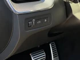 Volvo XC60 2.0 Recharge T8 AWD R-Design | Pano | Trekhaak | H&K | Adaptive | thumbnail 23