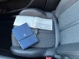 Peugeot 3008 1.6 PureTech GT Line | Pano | Camera | Keyless | NL Auto thumbnail 18