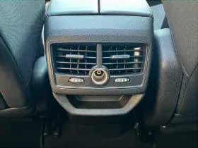 Peugeot 3008 1.6 PureTech GT Line | Pano | Camera | Keyless | NL Auto thumbnail 23