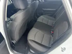 Kia Ceed Sportswagon 1.6 GDI PHEV DynamicPlusLine | Dodehoek det. | Adaptive | Winter pack thumbnail 17