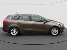 Kia Cee'd Sportswagon 1.6 GDI Plus Pack | Navi | Trekhaak | APK 2-27 | NAP thumbnail 2