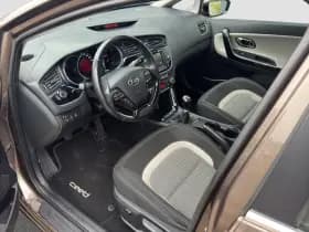 Kia Cee'd Sportswagon 1.6 GDI Plus Pack | Navi | Trekhaak | APK 2-27 | NAP thumbnail 4