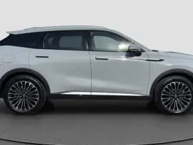 Omoda 9 1.5T-GDi SHS-P Premium | INRUILACTIE | PANO | MASSAGESTOEL thumbnail 2