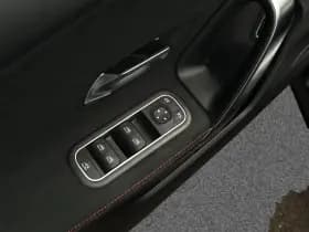 Mercedes-Benz A-Klasse 250 e AMG Premium Plus | Pano | NAP | Sfeerverl | Burmester | Camera | Stoelverw | thumbnail 17