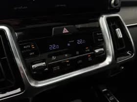 Kia Sorento 1.6 T-GDI Hybrid 2WD DynamicPlusLine 7p. | Pano | Adaptive | Stoelverw | thumbnail 16