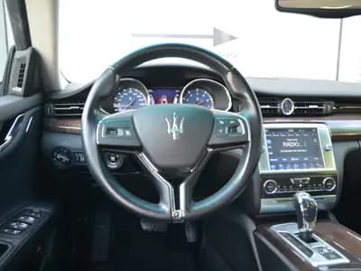 Maserati Quattroporte thumbnail 14