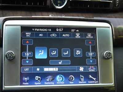 Maserati Quattroporte thumbnail 22