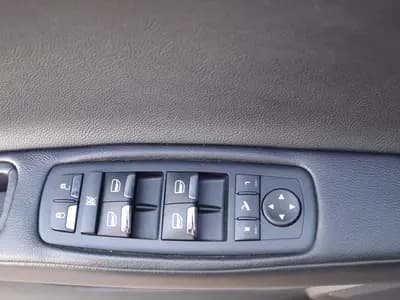 Maserati Quattroporte thumbnail 27