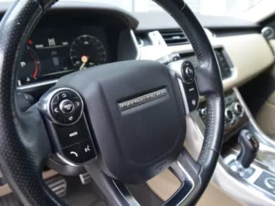 Land Rover Range Rover Sport thumbnail 16