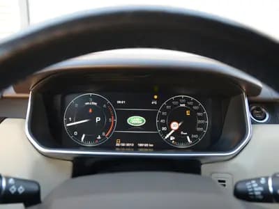 Land Rover Range Rover Sport thumbnail 17