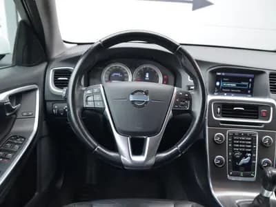 Volvo V60 thumbnail 13