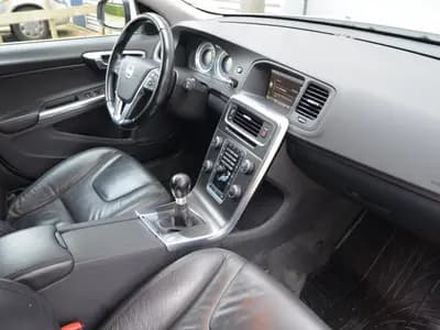 Volvo V60 thumbnail 10