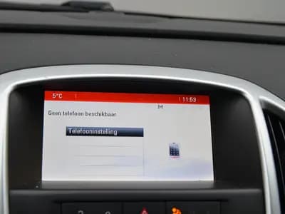 Opel Astra GTC thumbnail 18