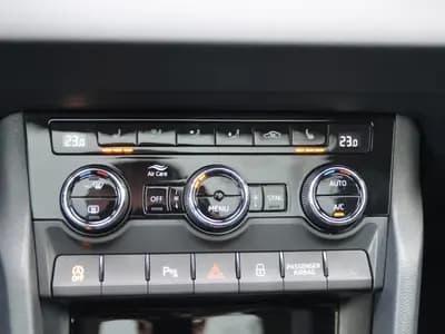 Škoda Karoq thumbnail 25