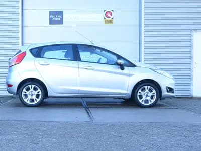 Ford Fiesta thumbnail 6