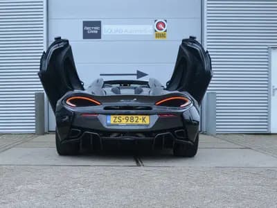 McLaren 570S Spider thumbnail 12