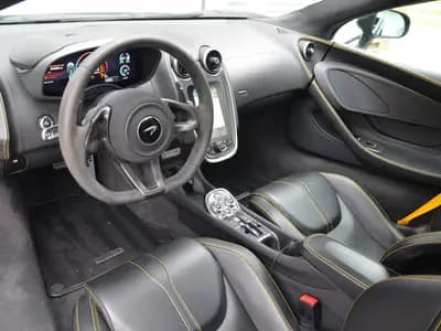 McLaren 570S Spider thumbnail 13