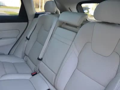 Volvo XC60 thumbnail 15