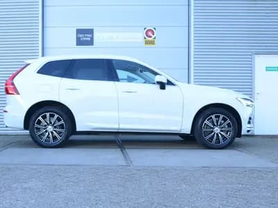 Volvo XC60 thumbnail 9