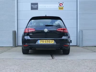 Volkswagen Golf thumbnail 9