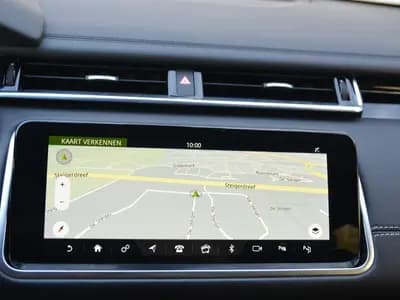 Land Rover Range Rover Velar thumbnail 17