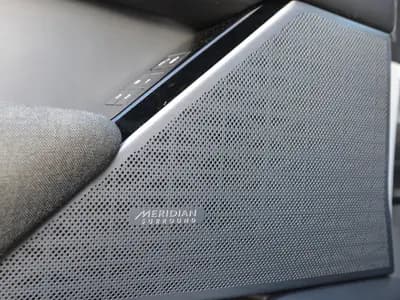 Land Rover Range Rover Velar thumbnail 29