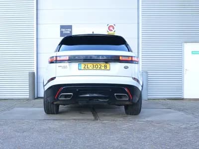 Land Rover Range Rover Velar thumbnail 9