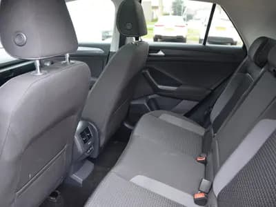 Volkswagen T-Roc thumbnail 12