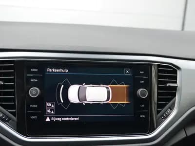 Volkswagen T-Roc thumbnail 20